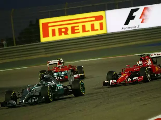 Nico Rosberg, Sebastian Vettel Titel-Bild zur News: Nico Rosberg, Sebastian Vettel