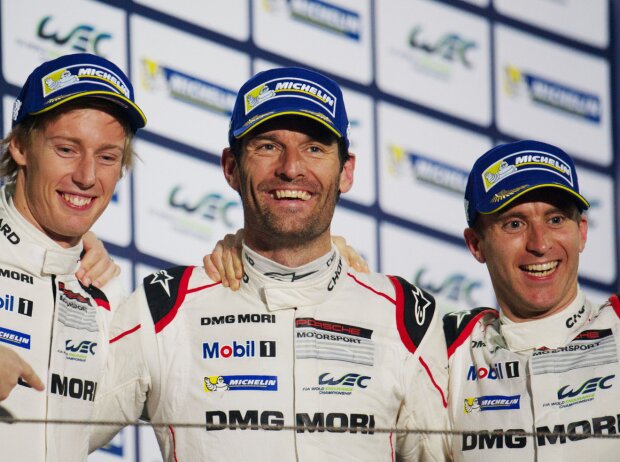 Titel-Bild zur News: Brendon Hartley, Mark Webber, Timo Bernhard