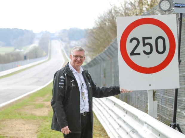 Tempolimit auf der Nürburgring-Nordschleife Tempolimit auf der Nürburgring-Nordschleife