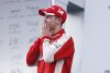 Bild zum Inhalt: Startprobleme bei Ferrari: Vettels Weg vom Fan zum Bäcker