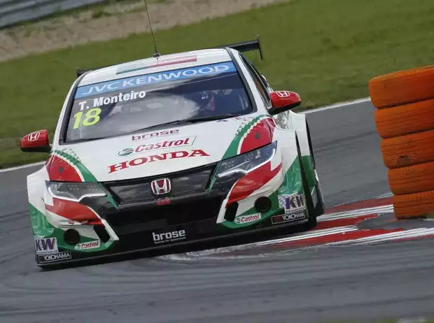 Tiago Monteiro Titel-Bild zur News: Tiago Monteiro