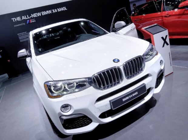 Titel-Bild zur News: BMW X4 M40i