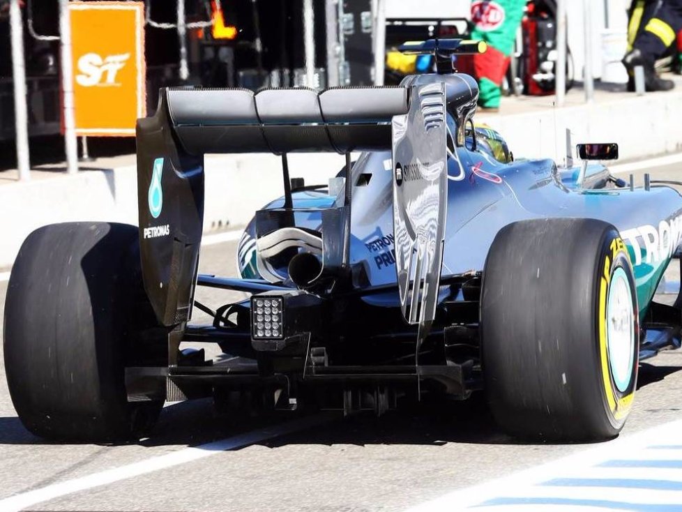 Nico Rosberg, Auspuff