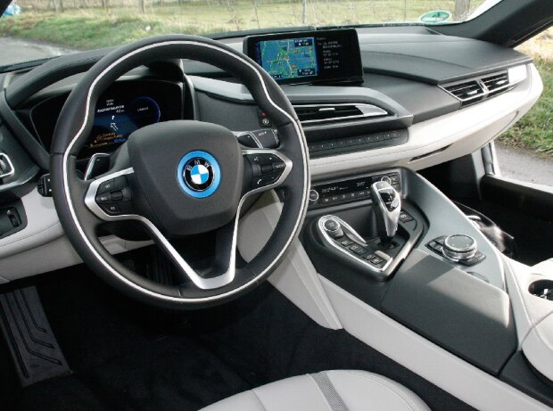 BMW i8 Innenraum