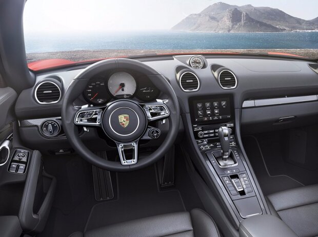 Cockpit des Porsche 718 Boxster S 