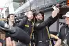 Bild zum Inhalt: McLaren gewinnt Zwölf Stunden von Bathurst 2016