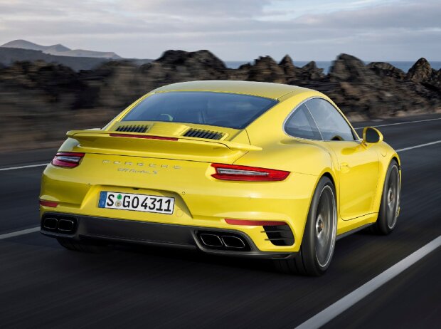 Heckansicht des Porsche 911 Turbo S