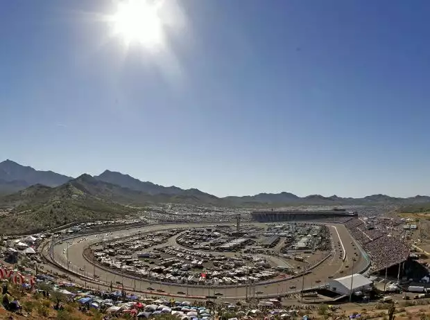 Phoenix International Raceway Titel-Bild zur News: Phoenix International Raceway