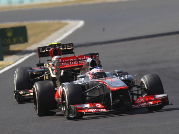 Jenson Button, Romain Grosjean Jenson Button, Romain Grosjean