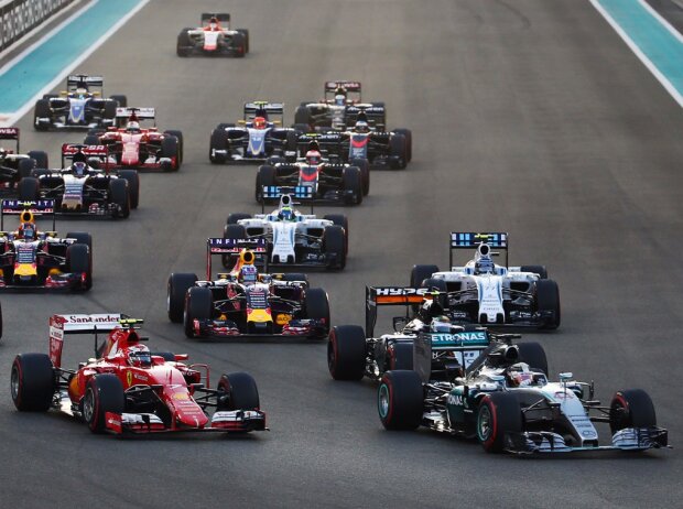 Lewis Hamilton, Kimi Räikkönen Lewis Hamilton, Kimi Räikkönen