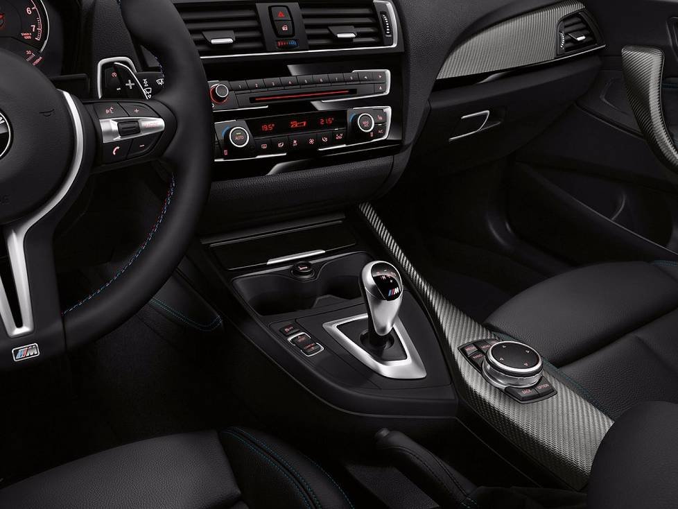 Mittelkonsole des BMW M2 Coupe
