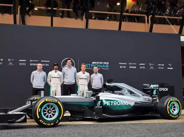 Lewis Hamilton, Toto Wolff, Nico Rosberg Titel-Bild zur News: Lewis Hamilton, Toto Wolff, Nico Rosberg