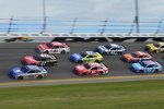 Kurt Busch (Stewart/Haas) und Ryan Blaney (Wood) 