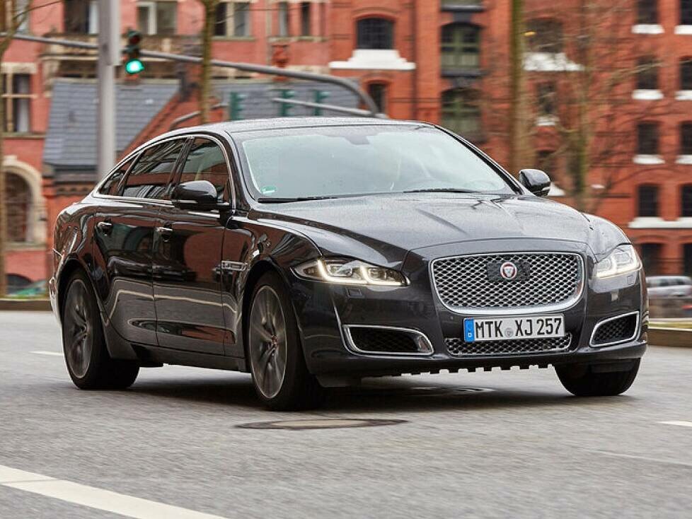 Jaguar XJ LWB 30d Autobiography