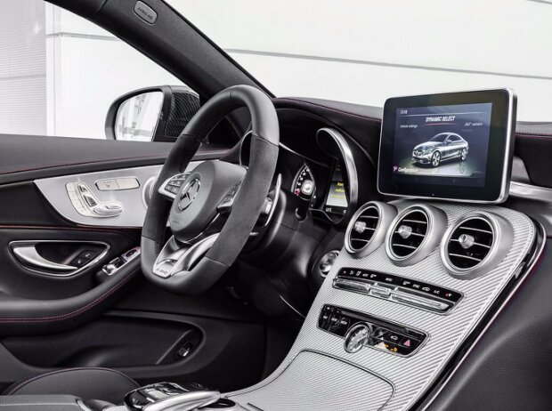 Cockpit des Mercedes-AMG C 43 4Matic Coupé 