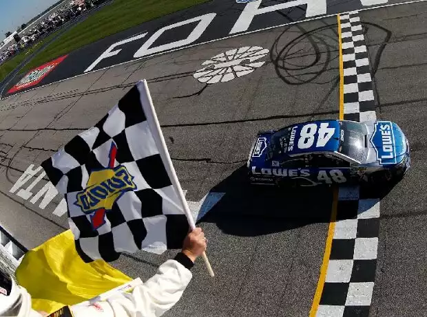 Jimmie Johnson Titel-Bild zur News: Jimmie Johnson