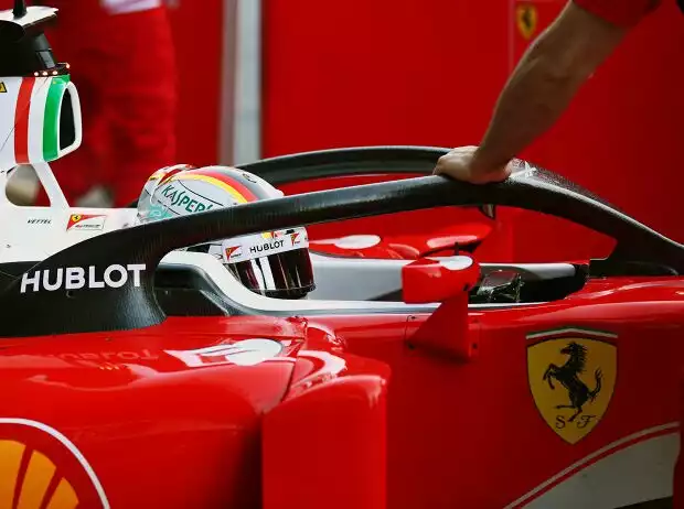 Sebastian Vettel testet Halo Titel-Bild zur News: Sebastian Vettel testet Halo
