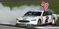 Bild zum Inhalt: Trotz Strafe: Brad Keselowski siegt in Las Vegas