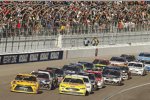 Kyle Busch (Gibbs) und Joey Logano (Penske) 