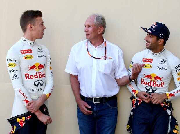 Daniel Ricciardo, Daniil Kwjat, Helmut Marko Daniel Ricciardo, Daniil Kwjat, Helmut Marko