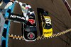 Bild zum Inhalt: NASCAR-Fotofinish: Kevin Harvick siegt in Phoenix