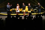 Elie Jean Coffey, Jolyon Palmer (Renault), Kevin Magnussen (Renault) und Cyril Abiteboul 