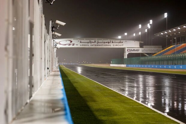 ~Losail-Circuit in Doha (Katar)~ ~Losail-Circuit in Doha (Katar)~