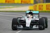 Bild zum Inhalt: Formel 1 Melbourne 2016: Glückspilz Lewis Hamilton vorne