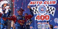 Bild zum Inhalt: NASCAR in Fontana: "Superman" Johnson holt 2. Saisonsieg