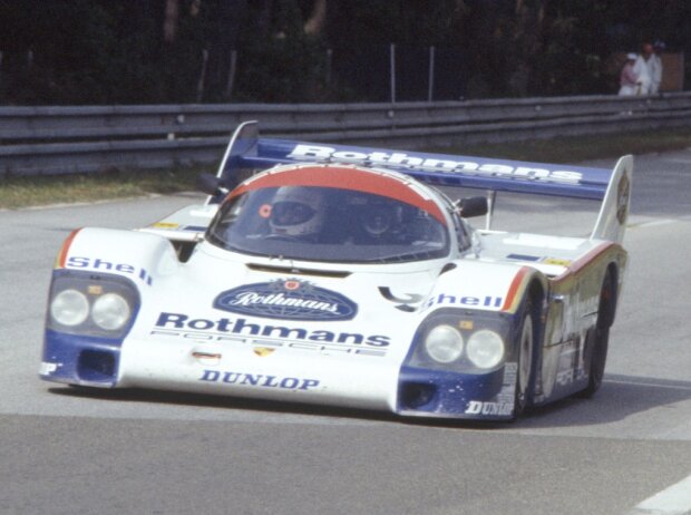 Porsche 956