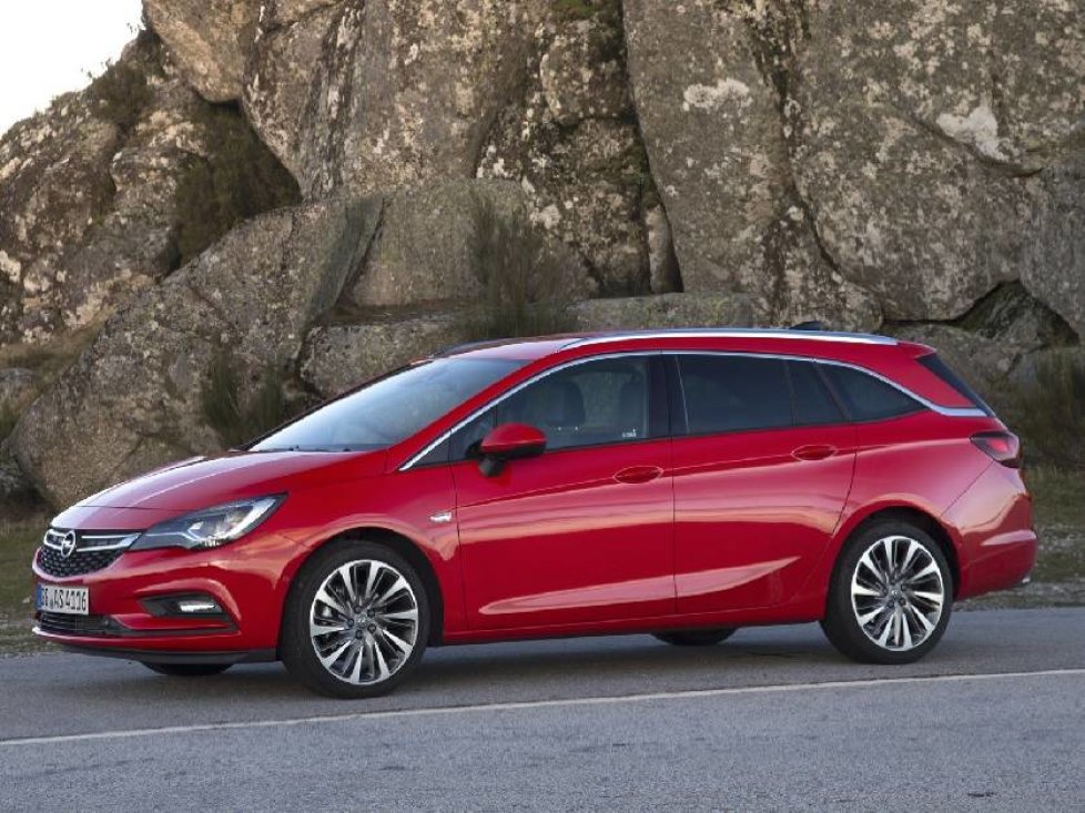 Opel Astra Sports Tourer 2016