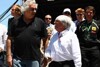 Bild zum Inhalt: Bernie Ecclestone wünscht sich Rückkehr von Flavio Briatore
