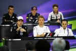 Fernando Alonso, Nico Rosberg (Mercedes), Felipe Massa (Williams), Romain Grosjean (Haas), Max Verstappen (Toro Rosso) und Pascal Wehrlein (Manor) 