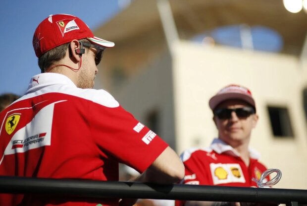 Sebastian Vettel Kimi Räikkönen Ferrari Scuderia Ferrari F1 ~Sebastian Vettel (Ferrari) und Kimi Räikkönen (Ferrari) ~ Sebastian Vettel Kimi Räikkönen Ferrari Scuderia Ferrari F1 ~Sebastian Vettel (Ferrari) und Kimi Räikkönen (Ferrari) ~