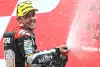 Bild zum Inhalt: Jonas Folger bejubelt erstes Podium mit Intact