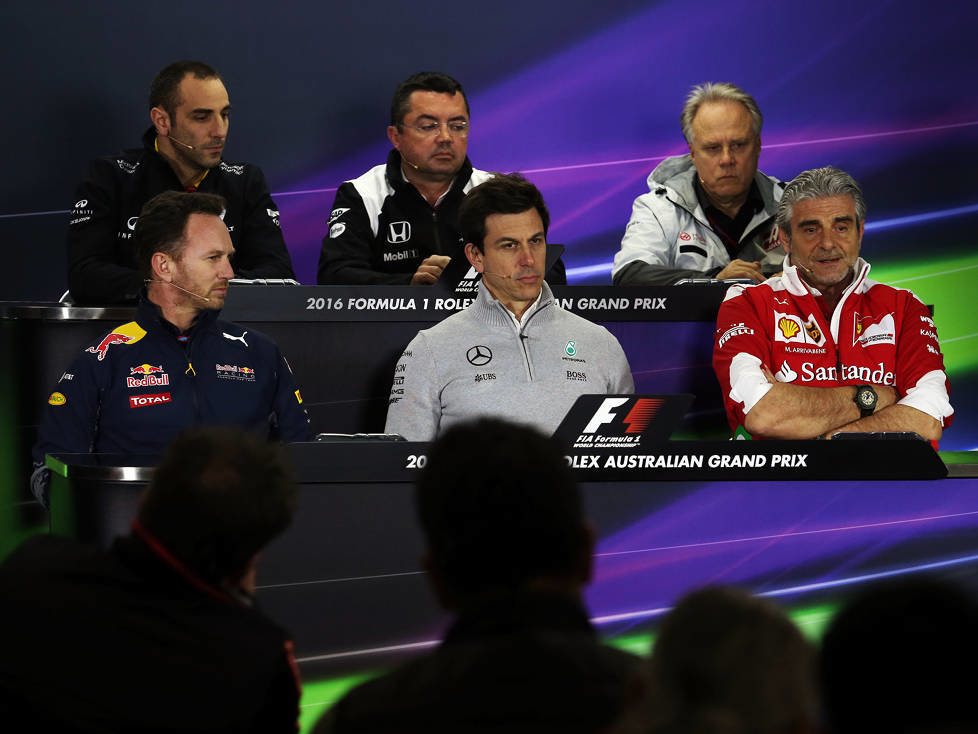 Cyril Abiteboul, Eric Boullier, Christian Horner, Toto Wolff, Maurizio Arrivabene