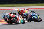 Marcel Schrötter vor Alex Marquez 