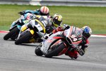 Jonas Folger vor Thomas Lüthi 