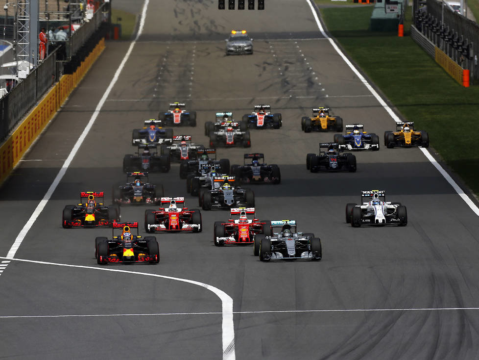 Daniel Ricciardo, Nico Rosberg, Kimi Räikkönen, Sebastian Vettel, Valtteri Bottas, Daniil Kwjat