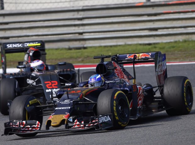 Titel-Bild zur News: Max Verstappen, Jenson Button