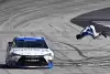 Bild zum Inhalt: Bristol: Carl Edwards holt ersten Sprint-Cup-Sieg 2016