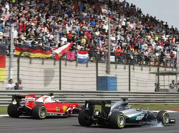 Lewis Hamilton, Kimi Räikkönen Titel-Bild zur News: Lewis Hamilton, Kimi Räikkönen
