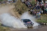 Sebastien Ogier (Volkswagen) und Julien Ingrassia 