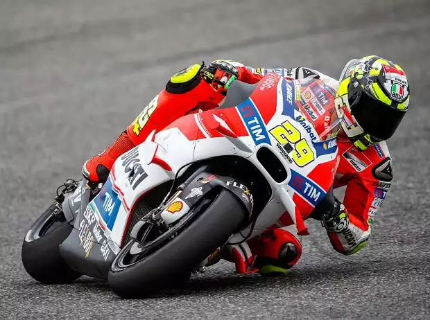 Andrea Iannone Titel-Bild zur News: Andrea Iannone