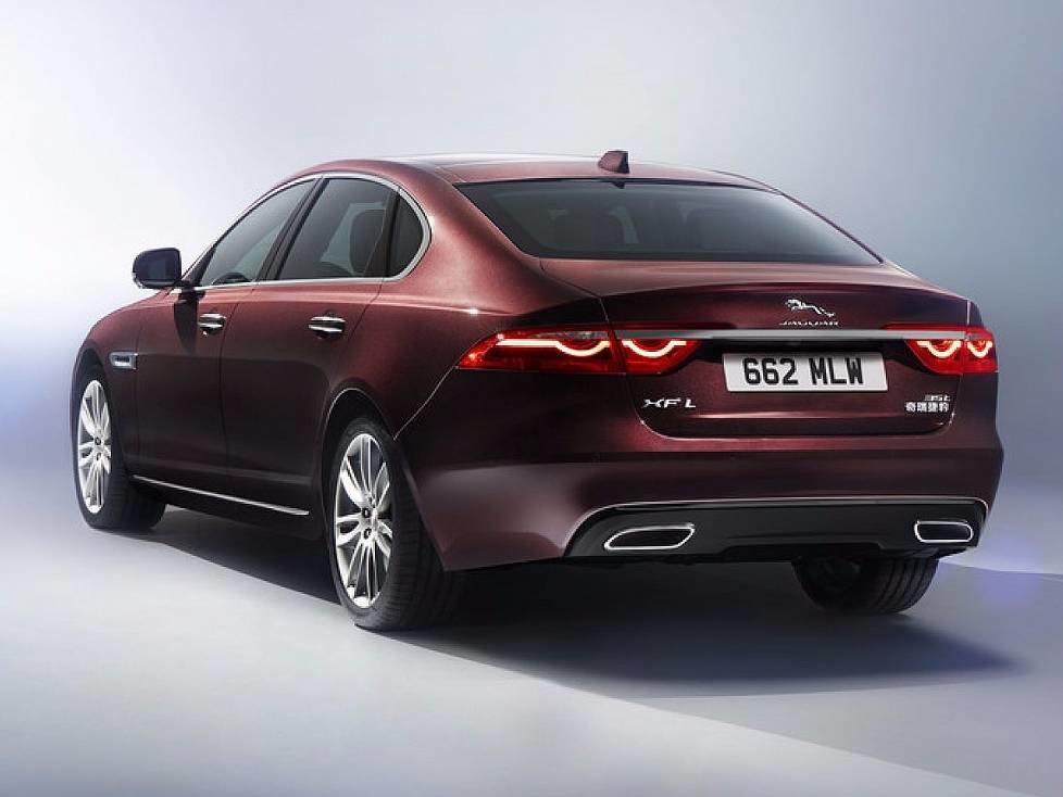 Jaguar XLF