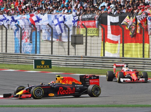 Daniil Kwjat, Sebastian Vettel Daniil Kwjat, Sebastian Vettel