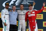 Nico Rosberg (Mercedes), Lewis Hamilton (Mercedes) und Kimi Räikkönen (Ferrari) 