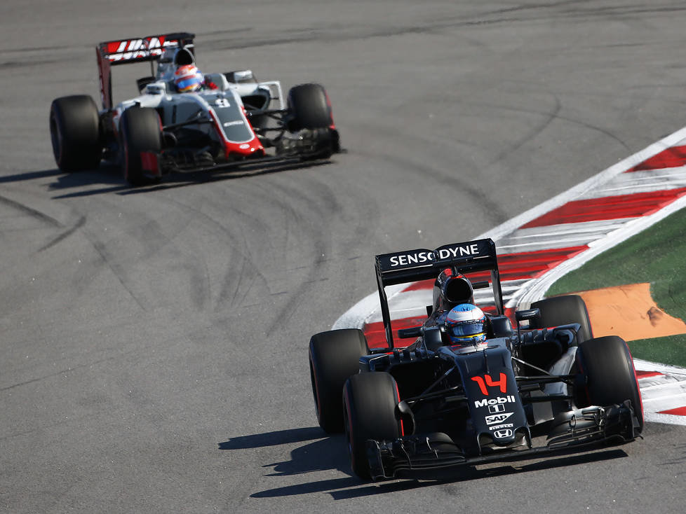 Fernando Alonso, Romain Grosjean