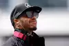 Bild zum Inhalt: Lewis Hamilton: Babysitten gegen WM-Frust