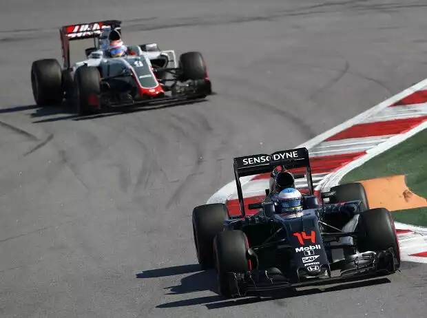Fernando Alonso, Romain Grosjean Titel-Bild zur News: Fernando Alonso, Romain Grosjean